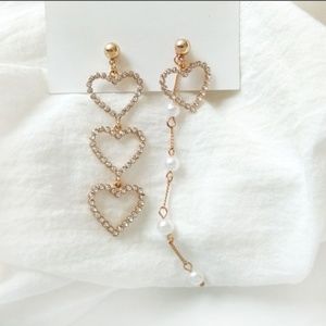 Non-matching Faux Pearl Heart Dangle Earrings